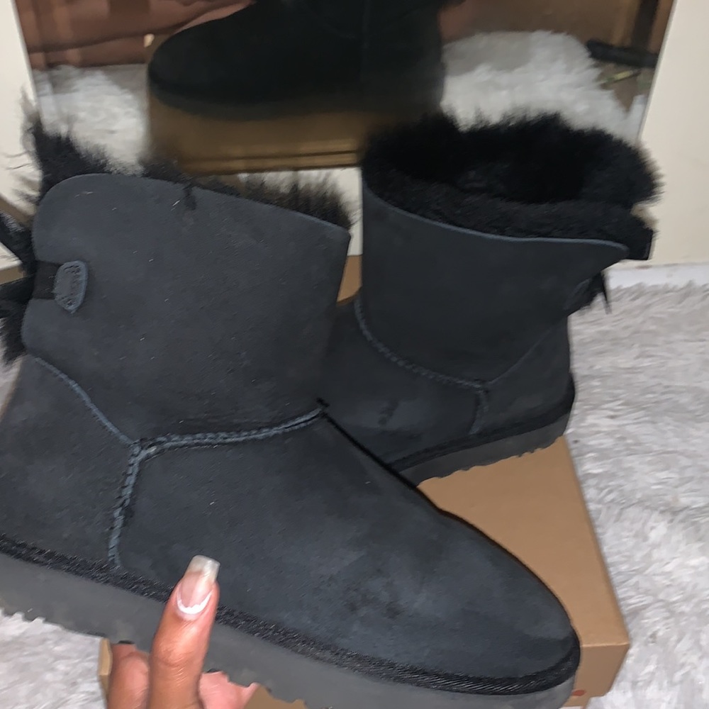 UGG black mini bailey bow